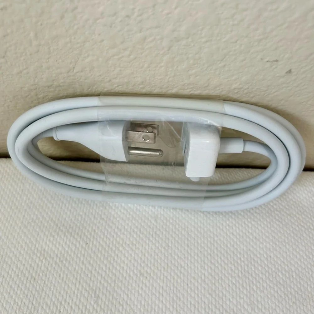 Apple Power Adapter Extension Cable - NEW - Apple - PC - Computer - Laptop 1.8M